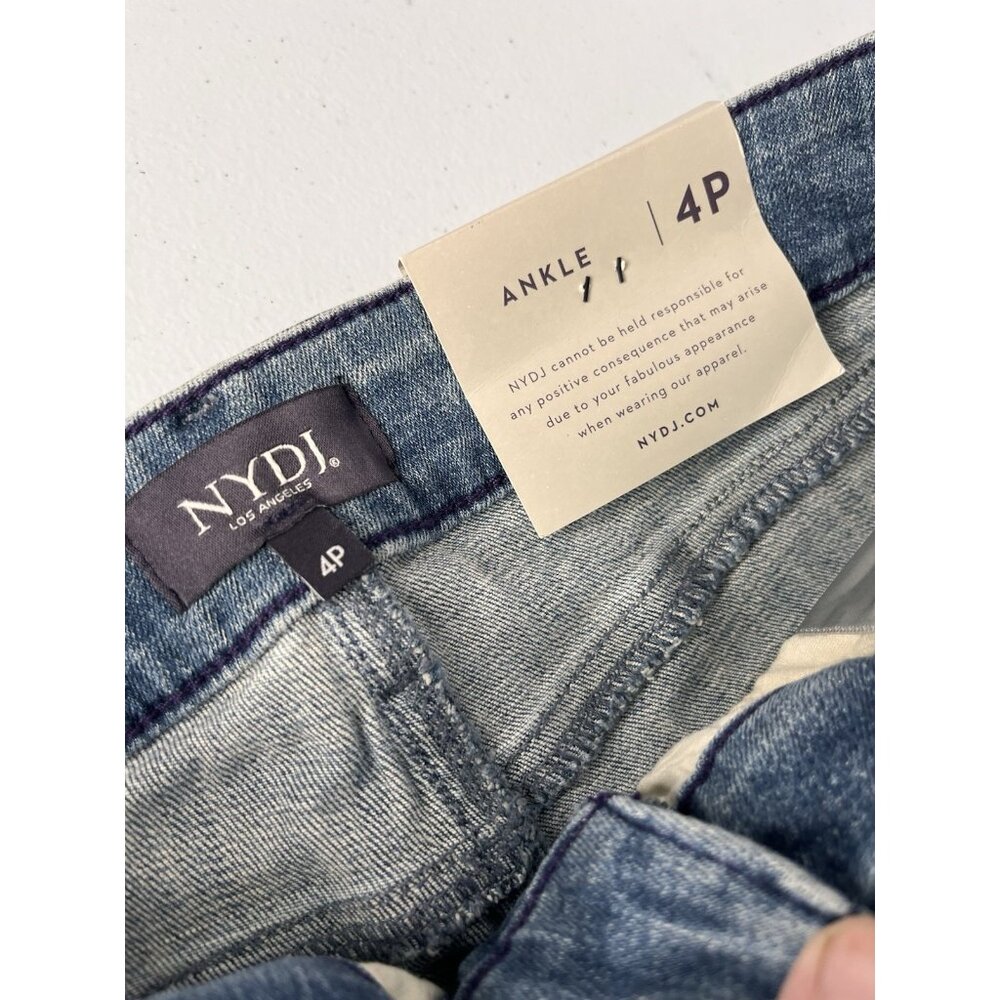 NYDJ Women's Denim Maxwell Wash Sheri Slim Ankle w/Fray NWT 4 Petite - Picture 2 of 6